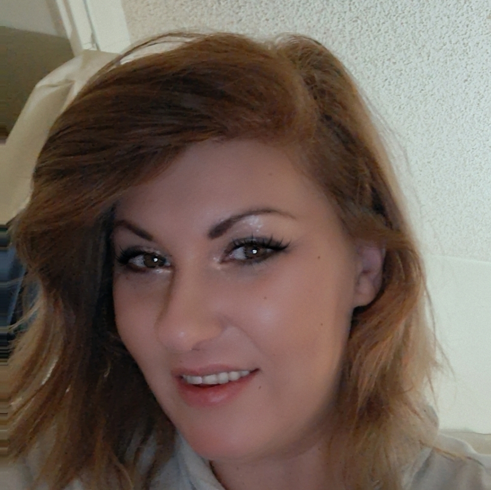 Meet your Posher, Rachele